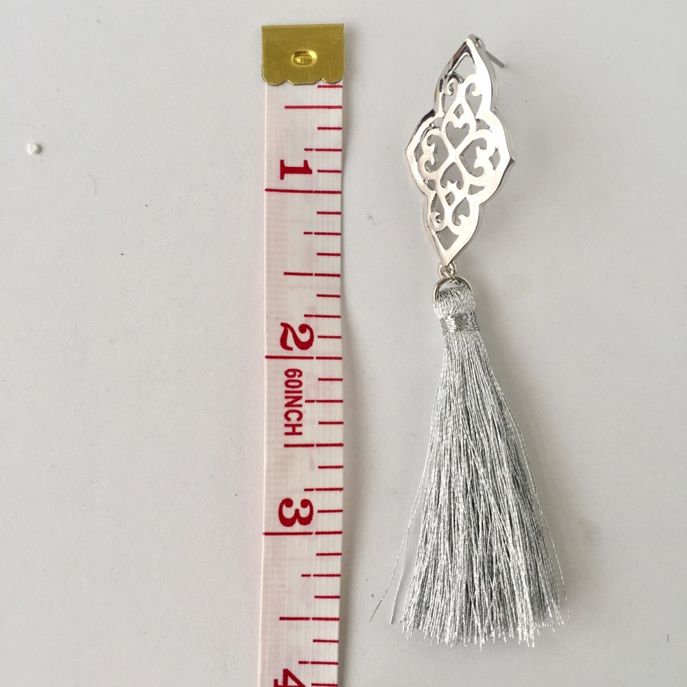 NEW GOLD TASSLE FUN EARRINGS - Picture 2 of 2